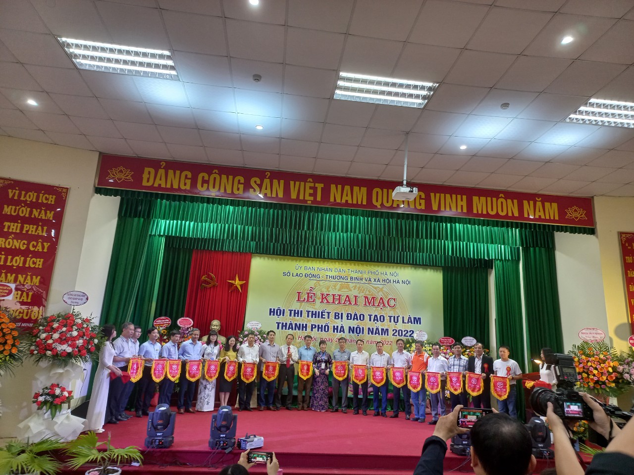 Trường Cao đẳng Xây dựng số 1 tham gia Hội thi Thiết bị Đào tạo tự làm thành phố Hà Nội năm 2022