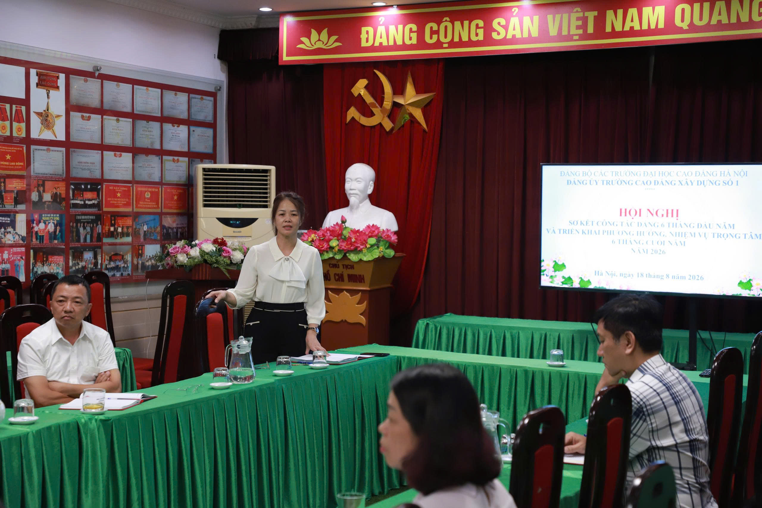 HỘI NGHỊ TỔNG KẾT CÔNG TÁC ĐẢNG 6 THÁNG ĐẦU NĂM 2026 VÀ TRIỂN KHAI PHƯƠNG HƯỚNG, NHIỆM VỤ TRỌNG TÂM 6 THÁNG CUỐI NĂM 2026